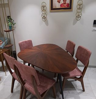 Oval Shaped Wooden Dining Table With Chair