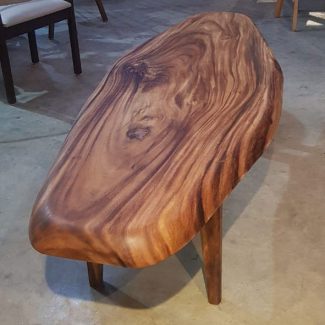 Live Edge Oval Shape Table